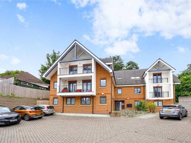 Flat for rent in Purley, Kenley