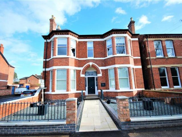 Flat for rent in Lillington, Green Close