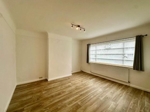 Apartment for rent in Finchley, Greater London