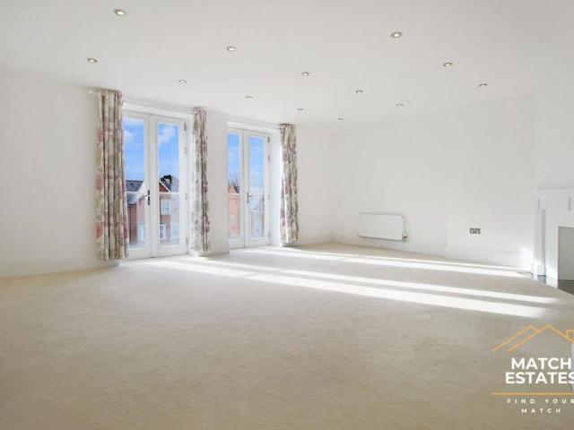 Apartment for rent in Golden Valley, Folkestone and Hythe