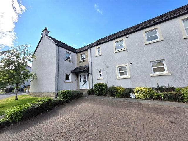 Flat for rent in Mearns, Scotland