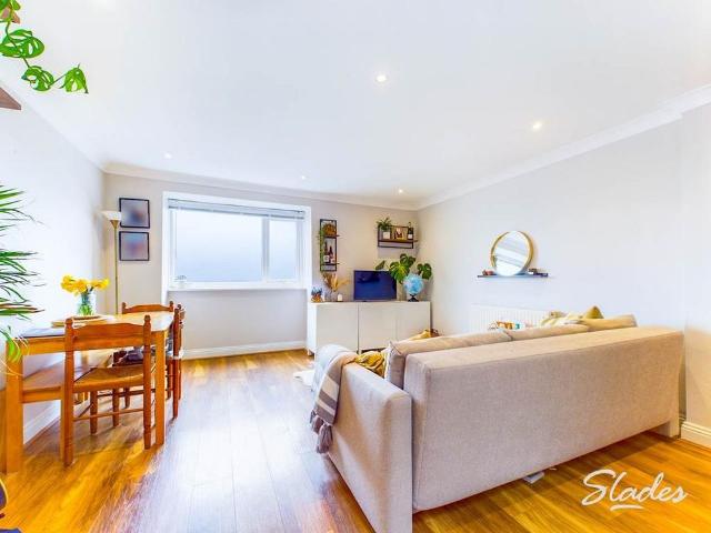 Apartment for rent in Pokesdown, Bournemouth