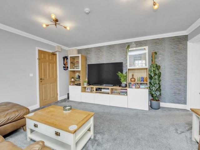 Apartment for rent in Moreton Hall, West Suffolk