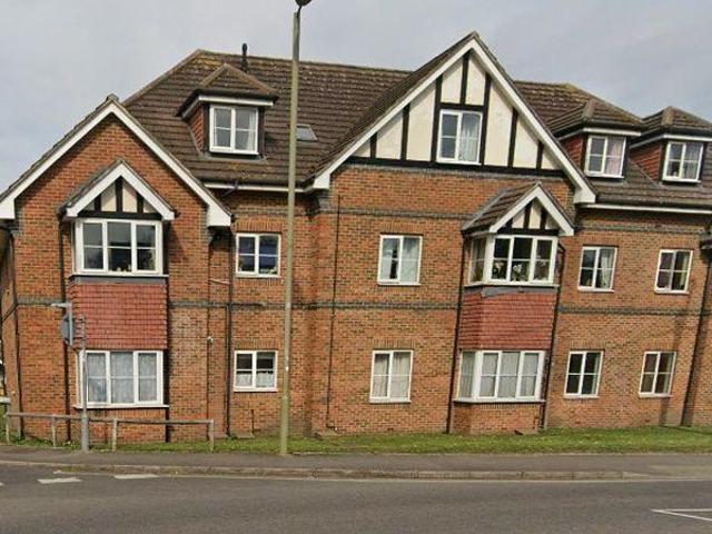 Flat for rent in Farnborough, Hampshire