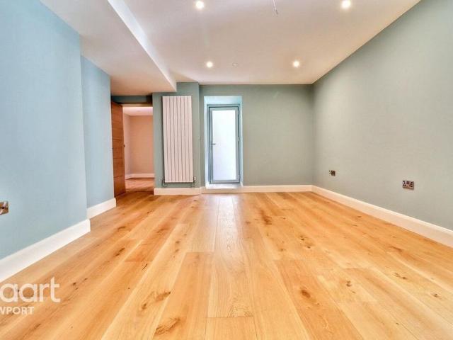 Apartment for rent in Monmouth, Wales