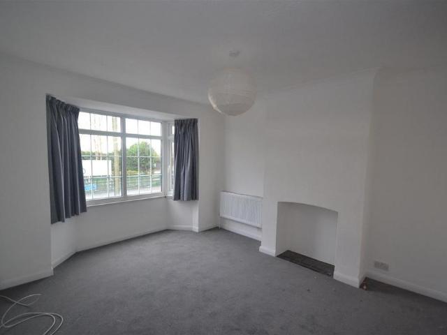 Apartment for rent in Collier Row, Greater London