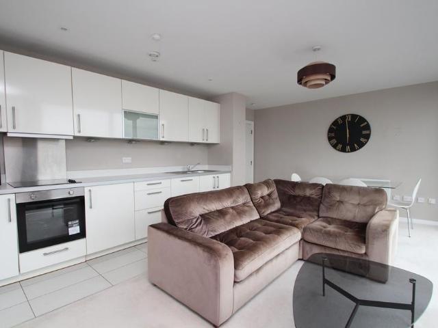 Apartment for rent in Thornwood, Govan