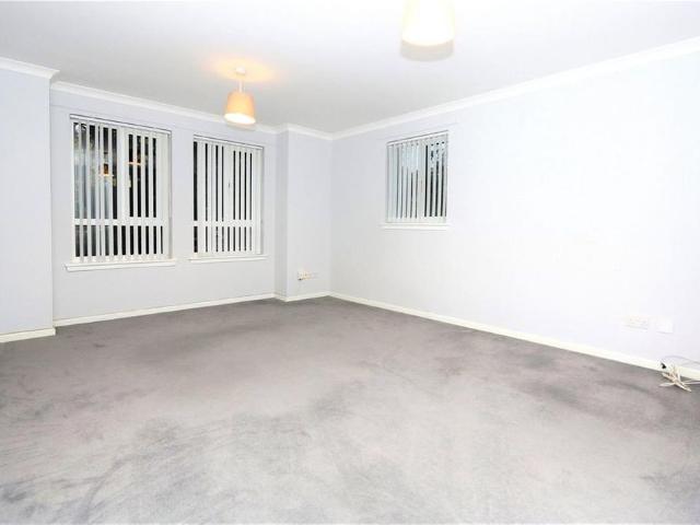 Apartment for rent in New Cathcart, Muirend