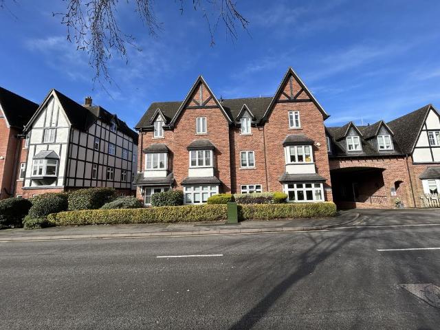 Flat for rent in Dorridge, West Midlands