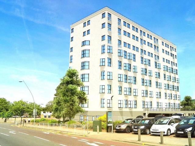 Flat for rent in Greater London