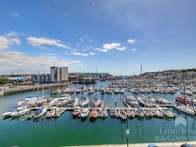 Flat for rent in Barbican, Mount Wise