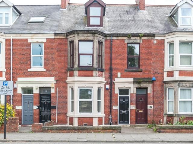 Flat for rent in Sandyford, Isle Of Man