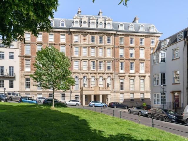 Flat for rent in Hotwells, Feckenham