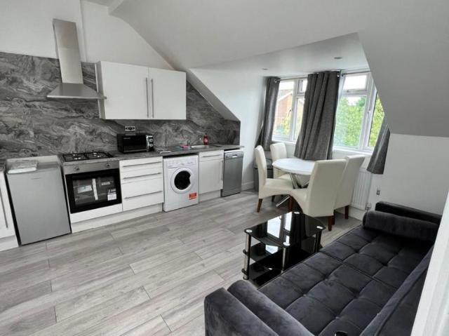 Flat for rent in Brondesbury, Isle Of Man