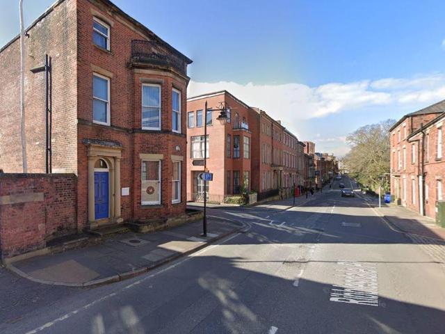 Flat for rent in Avenham, Higher Bartle