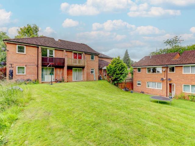 Flat for rent in Cressex, Isle Of Man