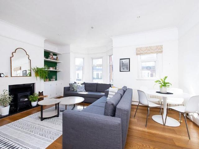 Apartment for rent in West Hampstead, Isle Of Man