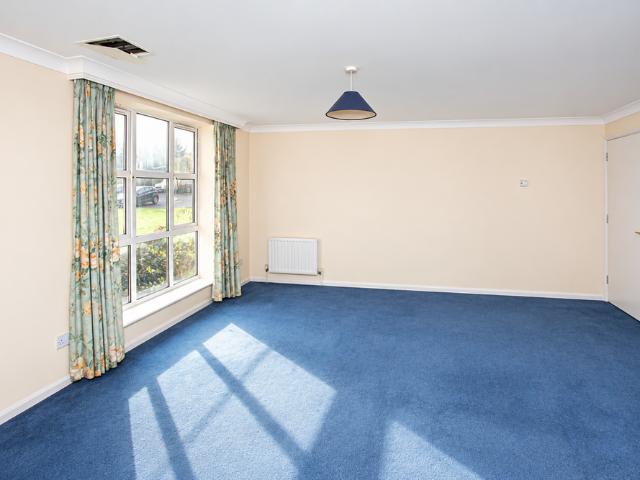 Apartment for rent in St Albans, Five Acres