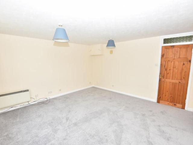 Apartment for rent in Southcott, Linslade