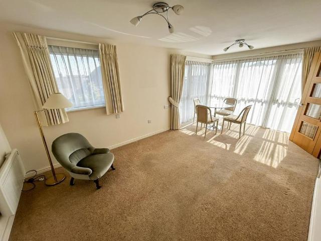 Apartment for rent in Walhampton, Ashurst Bridge
