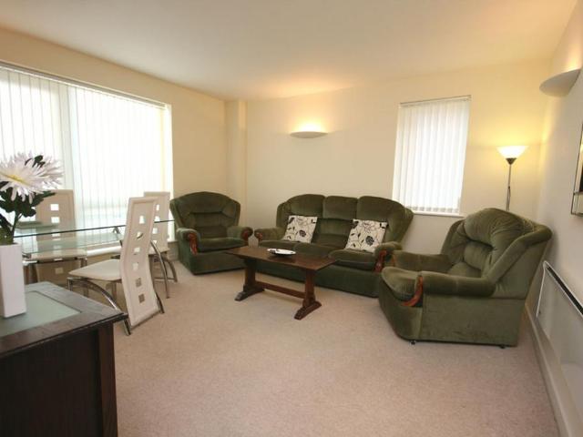 Flat for rent in Georgia, Greater Manchester