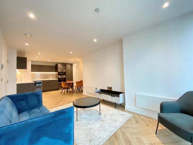 Flat for rent in City Centre, Georgia
