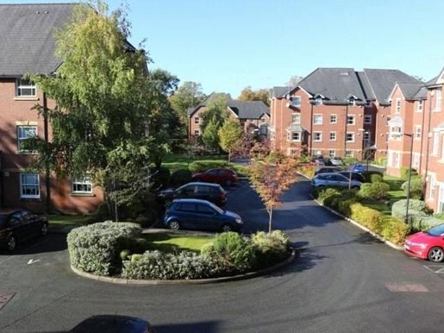 Apartment for rent in Calderstones