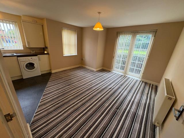 Apartment for rent in Horninglow and Eton, Beamhurst