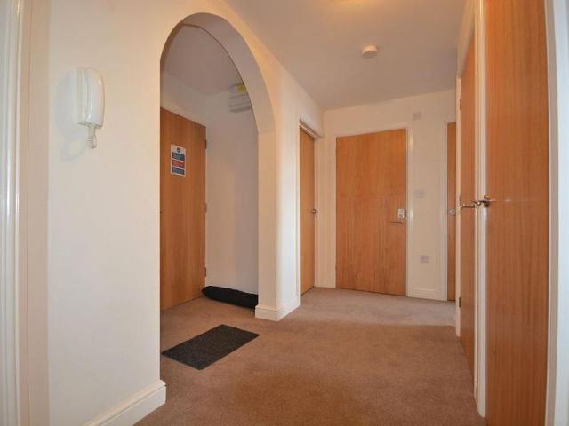 Apartment for rent in Bakersfield, Haddon