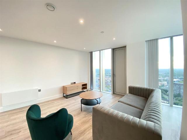Apartment for rent in City Centre, Georgia