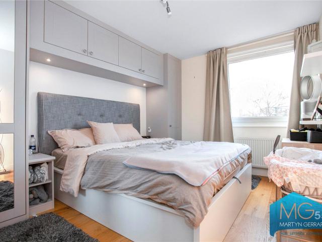 Apartment for rent in Chalk Farm, Greater London