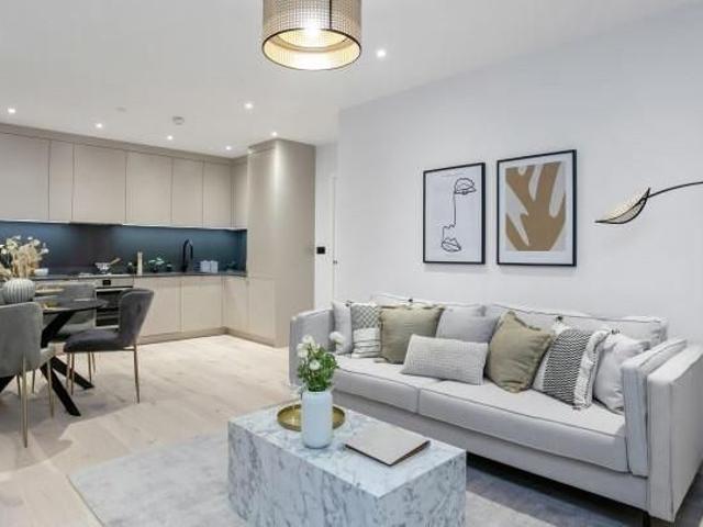 Apartment for rent in Harrow On The Hill, Greater London