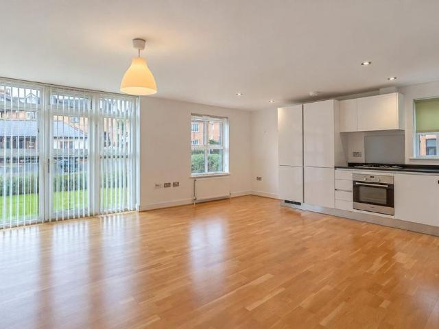 Apartment for rent in Hockerill, Colliers End