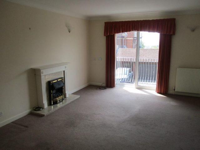 Apartment for rent in Withycombe, Budlake