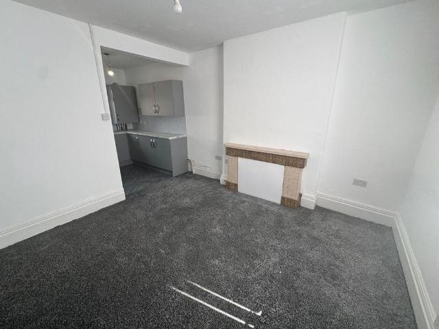 Apartment for rent in Fallings Park, Park Village