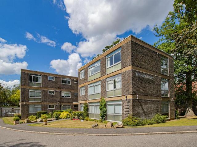 Flat for rent in Radlett, Hertfordshire