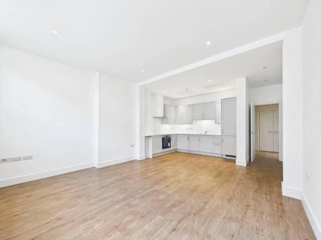 Apartment for rent in Key Street, Suffolk