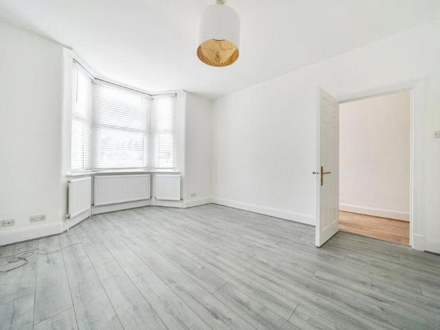 Apartment for rent in Crook Log, Welling