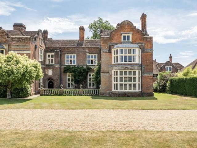 Flat for rent in Hothfield, Ashford