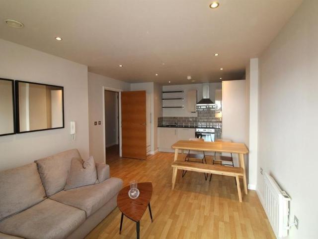 Apartment for rent in Camp Field, Leeds