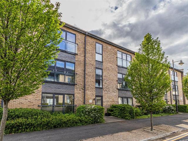 Flat for rent in Rodbourne, Swindon