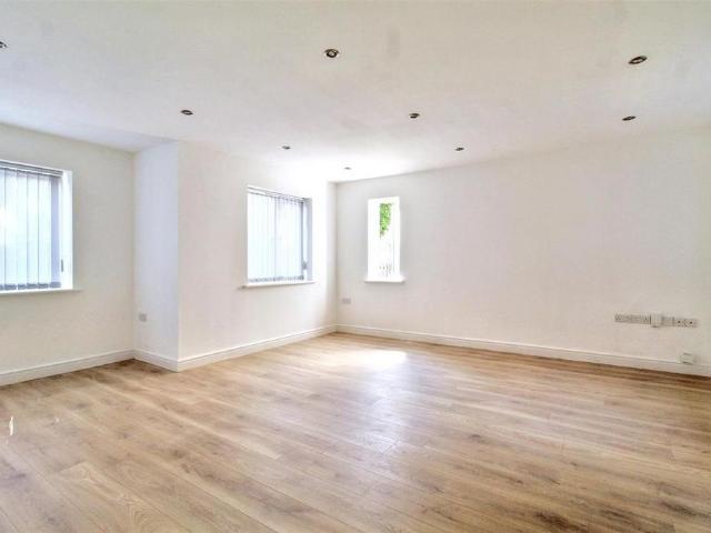 Apartment for rent in Chilwell, Broxtowe