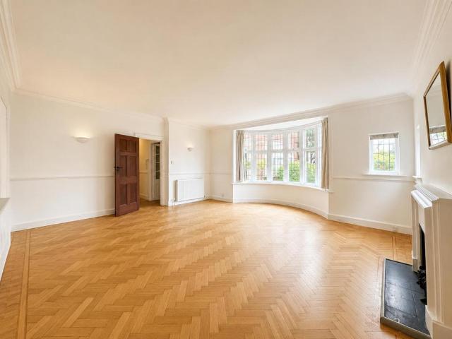 Apartment for rent in Brunswick, Hove