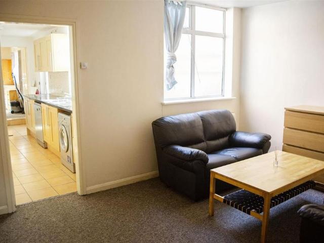 Apartment for rent in Stirchley, West Midlands