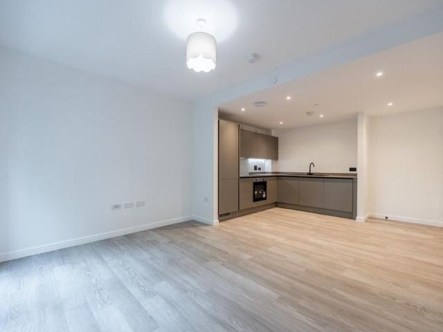 Apartment for rent in Glenburn, Scotland