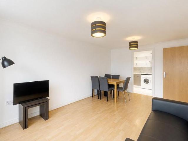 Apartment for rent in Holywell, The Slade