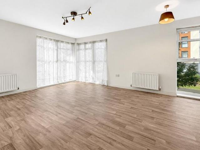 Apartment for rent in Charlton Hayes, Patchway