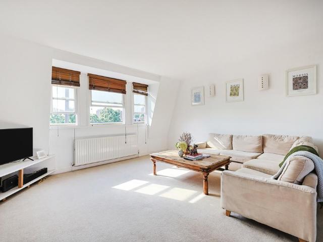 Flat for rent in Fulham, Greater London