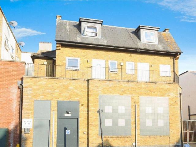 Flat for rent in Croydon, Broad Green