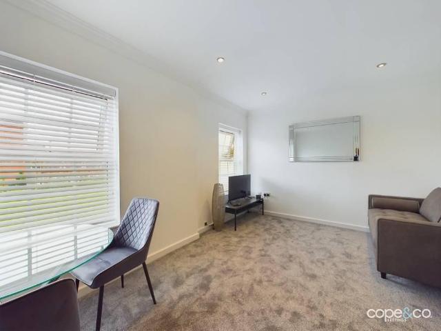 Apartment for rent in New Zealand, East Midlands